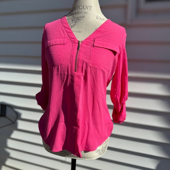 NWT Women’s Express Pink Blouse - Picture 5 of 6